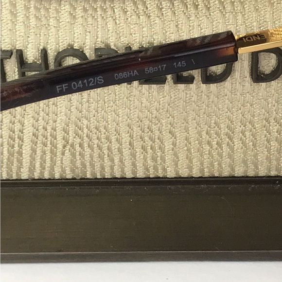 Authentic- Fendi FF 0412/S Sunglasses Dark Havana / Brown Gradient Women's - Picture 15 of 15